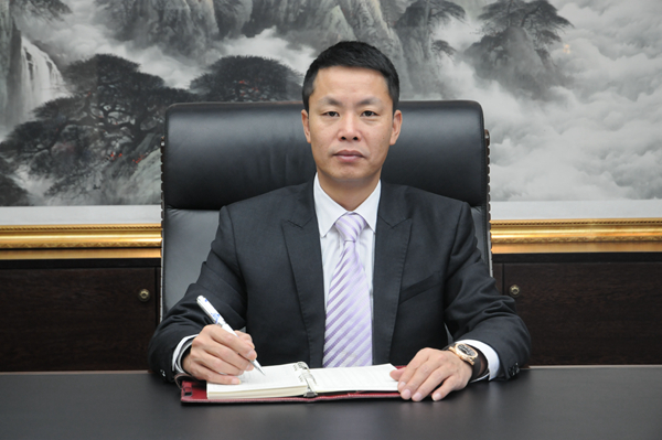 联冠集团董事长李东成先生